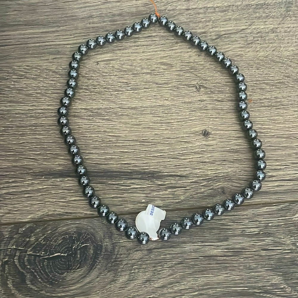 Beaded necklace